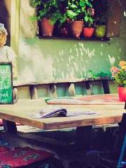 The wife wishes to b The wife wishes to b